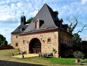 Schlosshof Döben