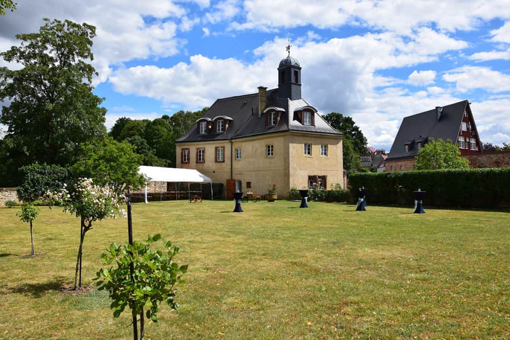 Schlosshof Döben